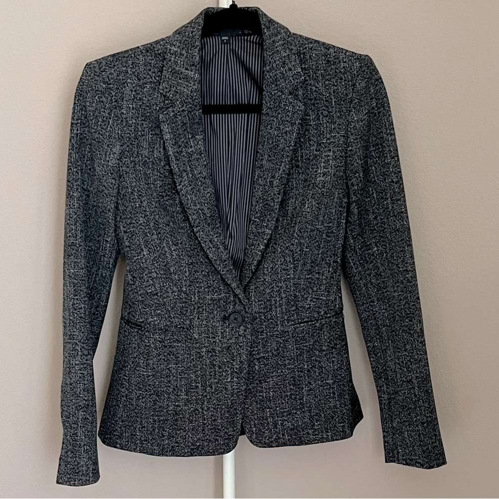 Express Blazer Jacket size 2.  Can be a suit w’pants size 0R listed separately.